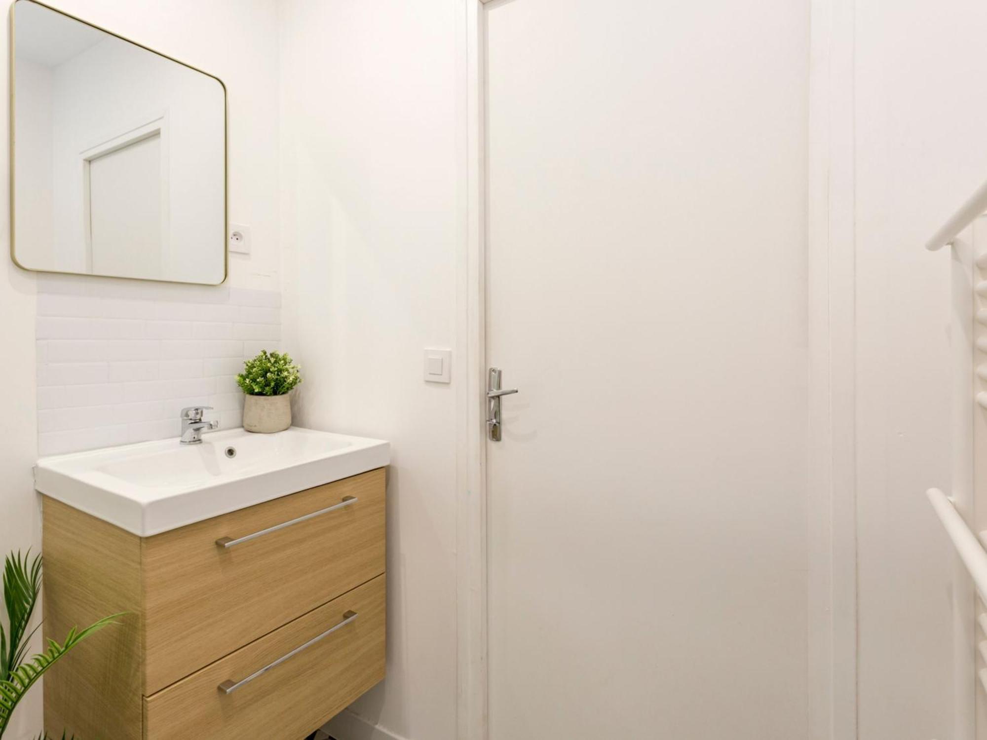 Cozy Apartment - Louvre - Sentier II ปารีส ภายนอก รูปภาพ